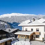 Pitztal - Hochzeiger Inklusive Pitztal Sommer Card شقة يرتسنز