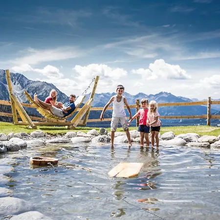Pitztal - Hochzeiger Inklusive Pitztal Sommer Card شقة يرتسنز